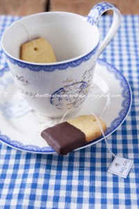 biscuiti forma de pliculet de ceai
